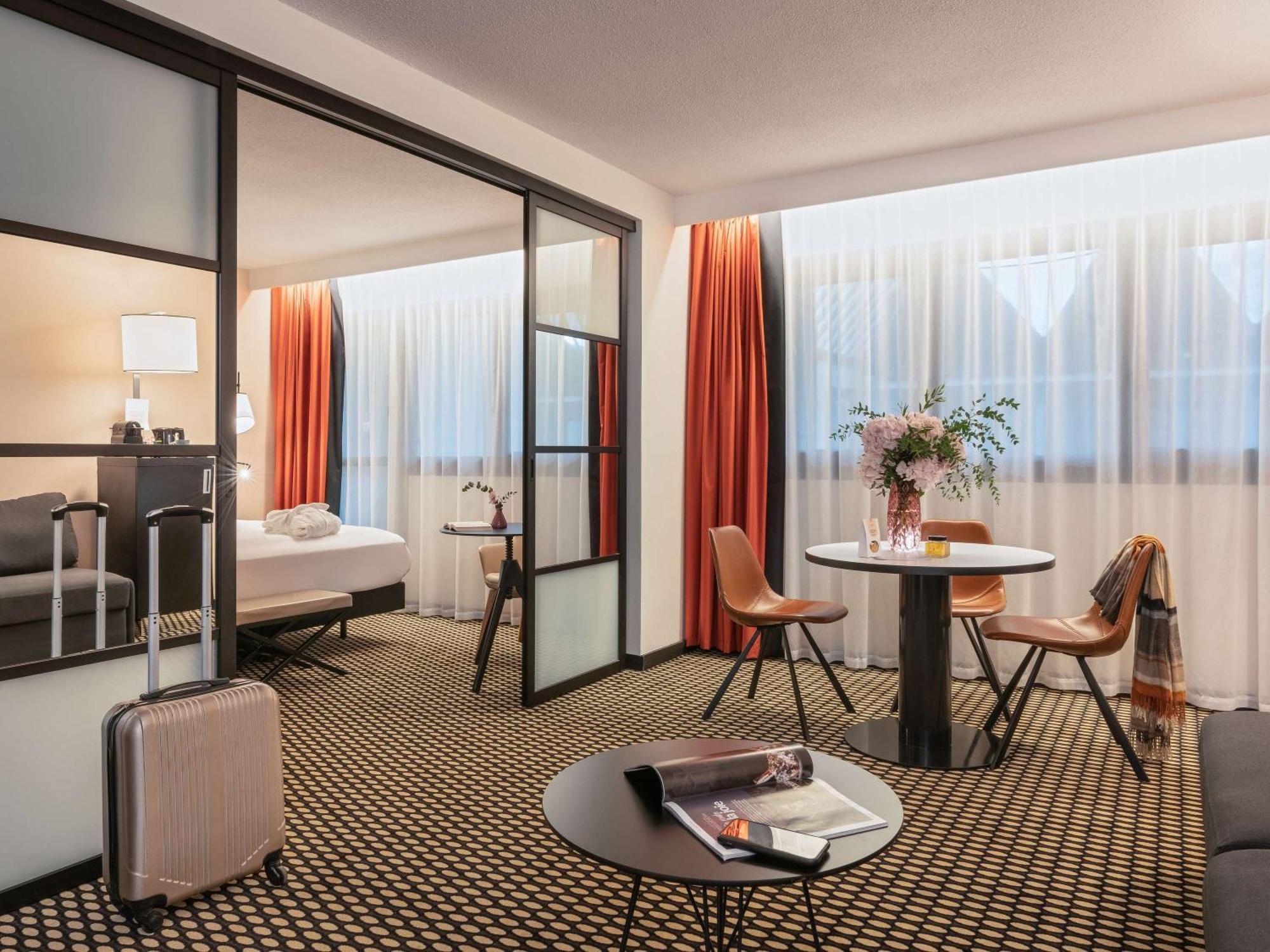 Mercure Paris Porte De Versailles Expo Vanves Bagian luar foto